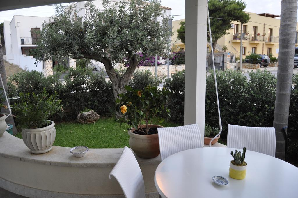 Athena Bed & Breakfast Bed & Breakfast San Vito Lo Capo Exterior photo