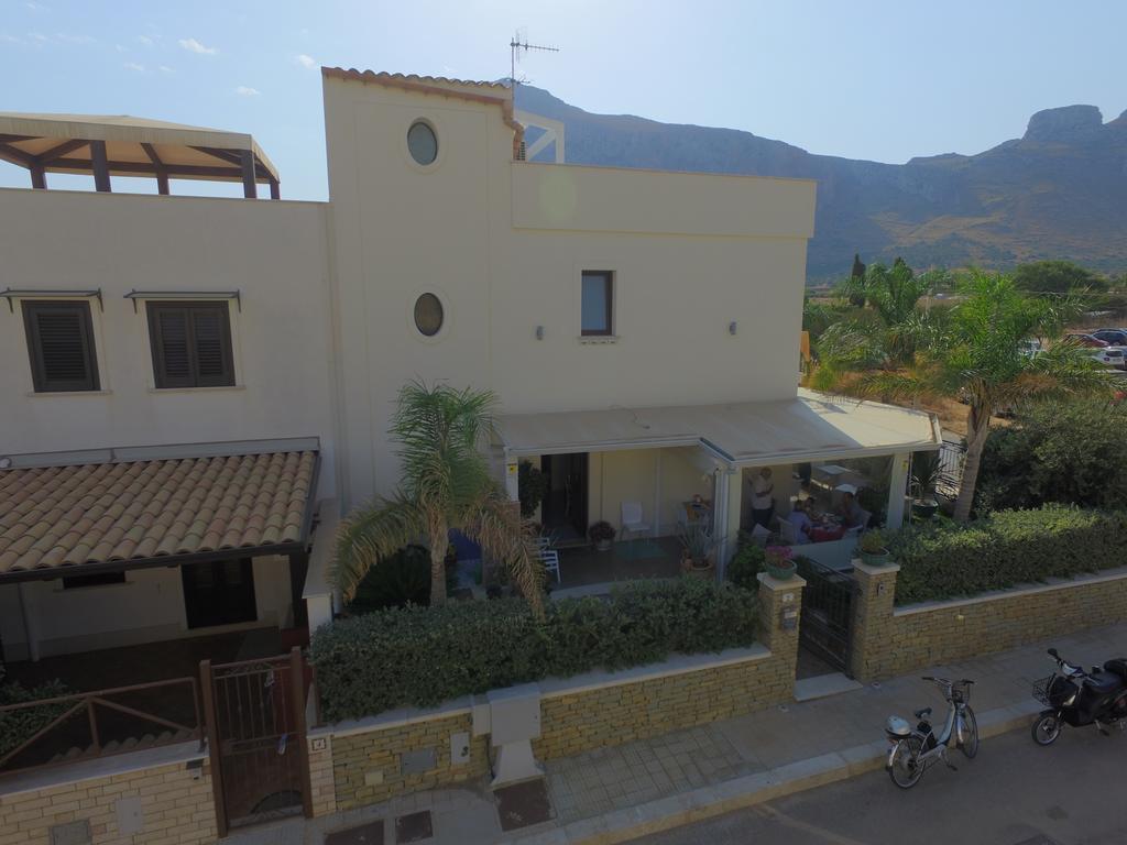 Athena Bed & Breakfast Bed & Breakfast San Vito Lo Capo Exterior photo